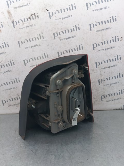 Pomili Fanaleria fanale posteriore sinistro Volkswagen Polo 9N 10/01-03/05
