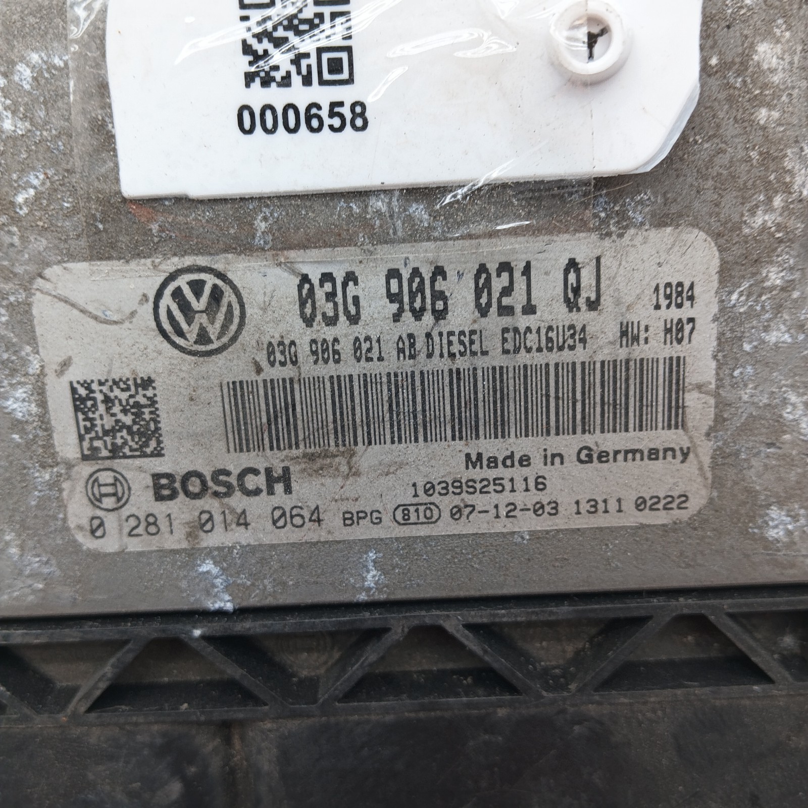 Pomili ECU Volkswagen Golf 5 03G906021QJ Centralina motore usata