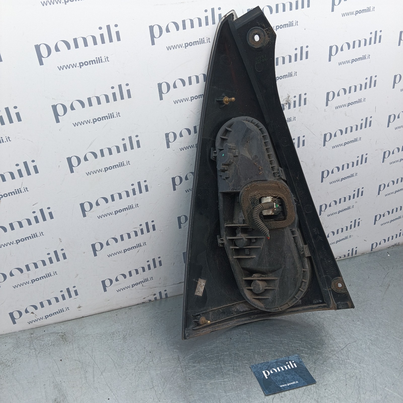 Pomili Fanaleria Citroen C1 Peugeot 107 fanale posteriore destro 81550-0H060 usato