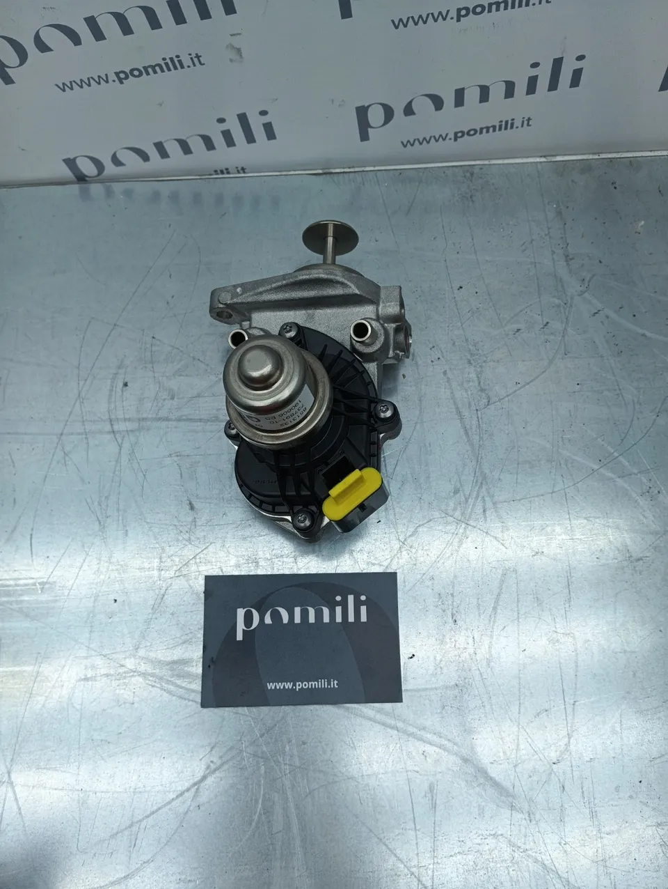 Pomili Alimentazione e scarico Kit ricambio EGR Toyota Genuine parts 04007-571WA usato