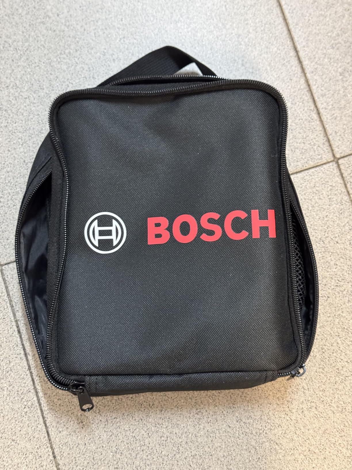 Bosch HCP Caricabatterie e avviatori C30 3,8 A 6/12 V per batterie AGM