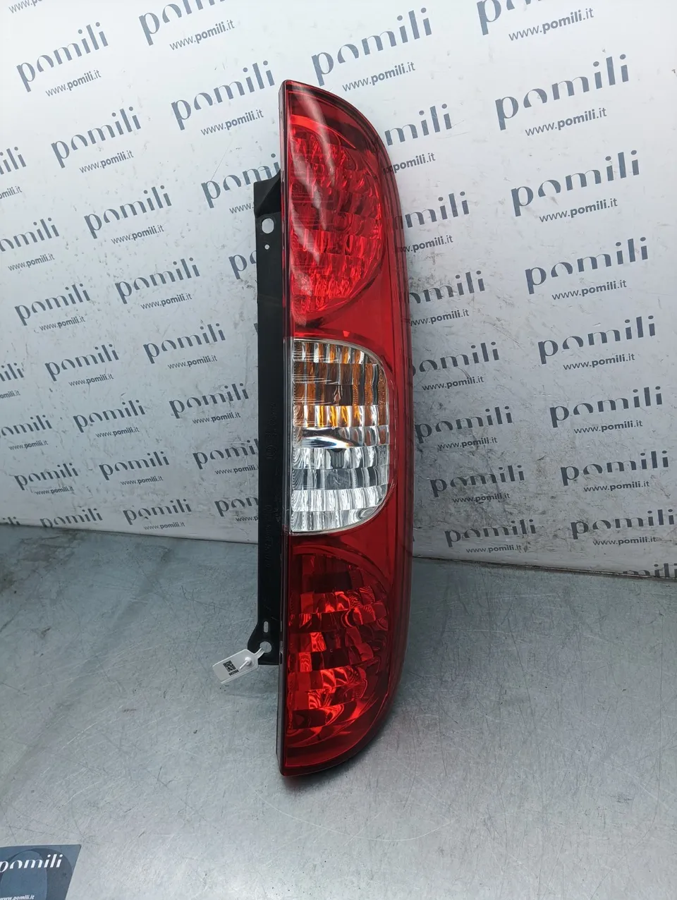 Pomili Fanaleria Doblò 223 51755144 fanale posteriore destro usato