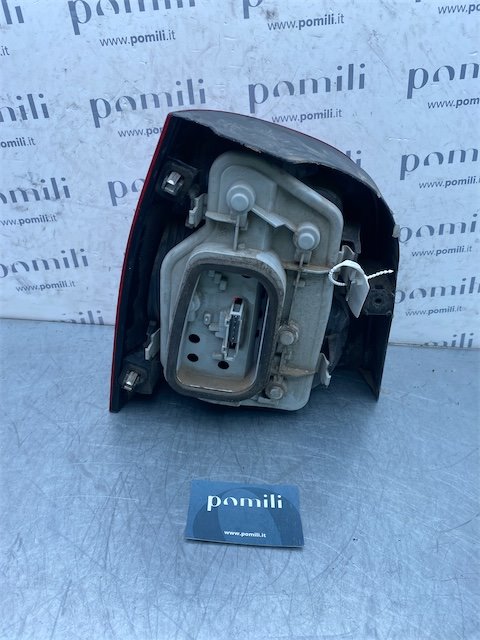 Pomili Fanaleria Volkswagen Polo 9N fanale posteriore destro