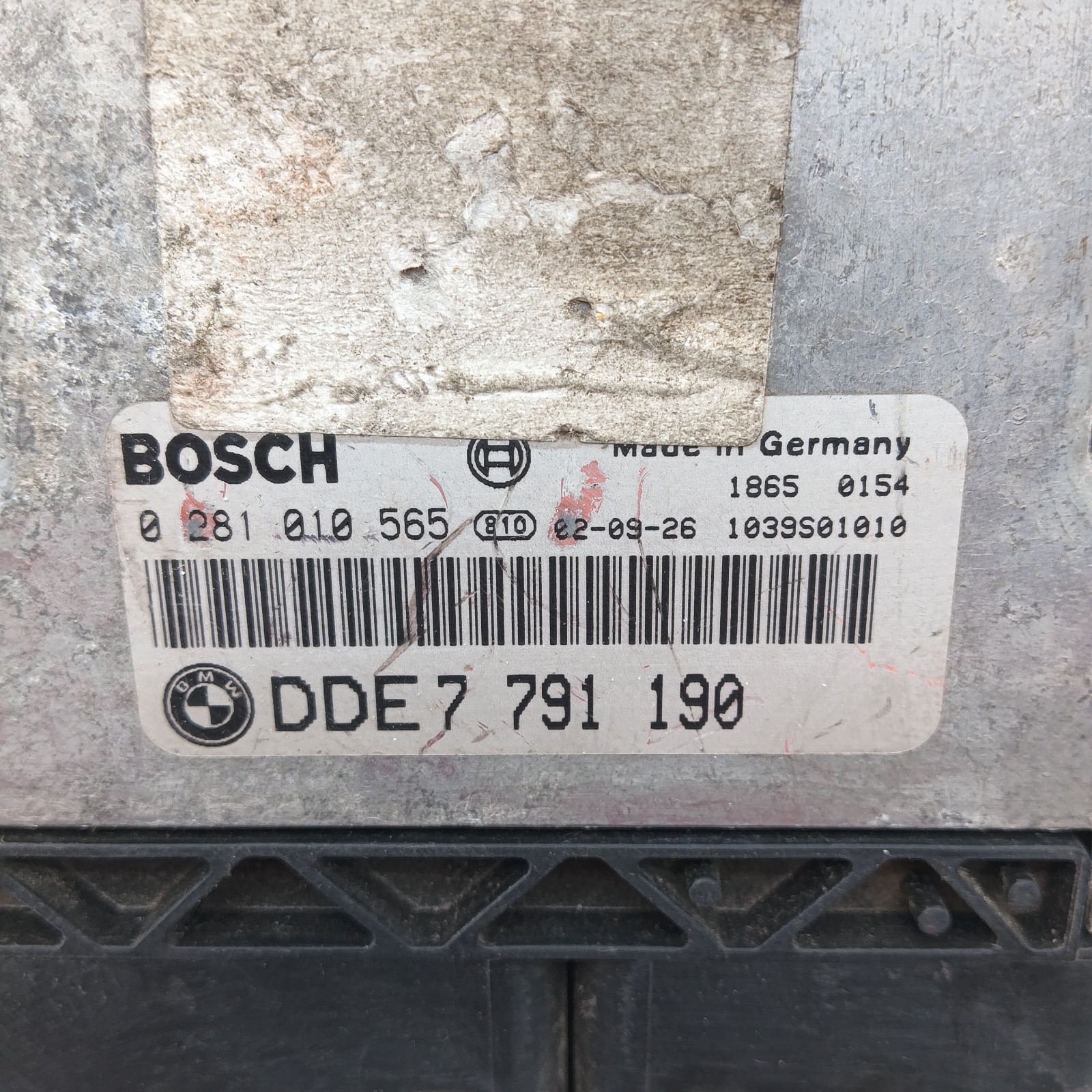 Pomili Centraline Bosch 320d E46 centralina motore iniezione usata