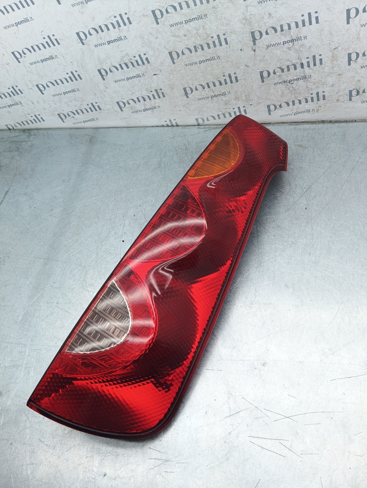 Pomili Fanaleria Fanale posteriore Nissan Note 220-16752 destro usato