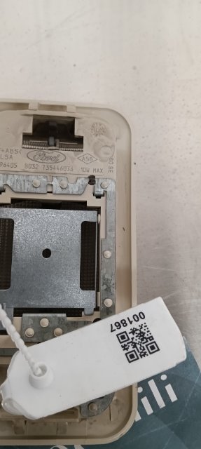 Pomili Fanaleria Ford KA (CCU) luce cortesia anteriore tetto