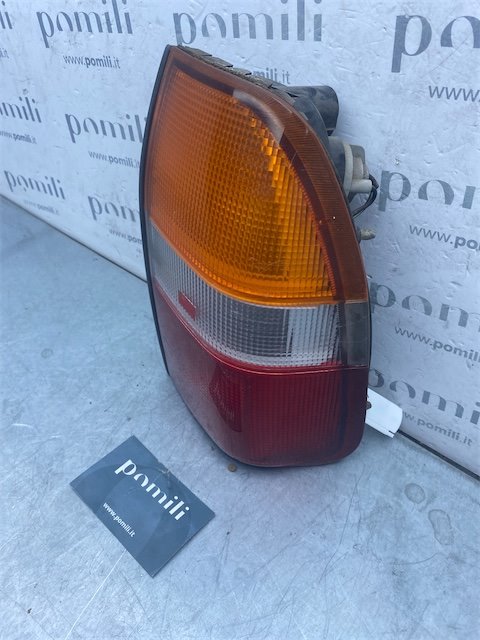 Pomili Fanaleria Mitsubishi L200 Fanale posteriore destro
