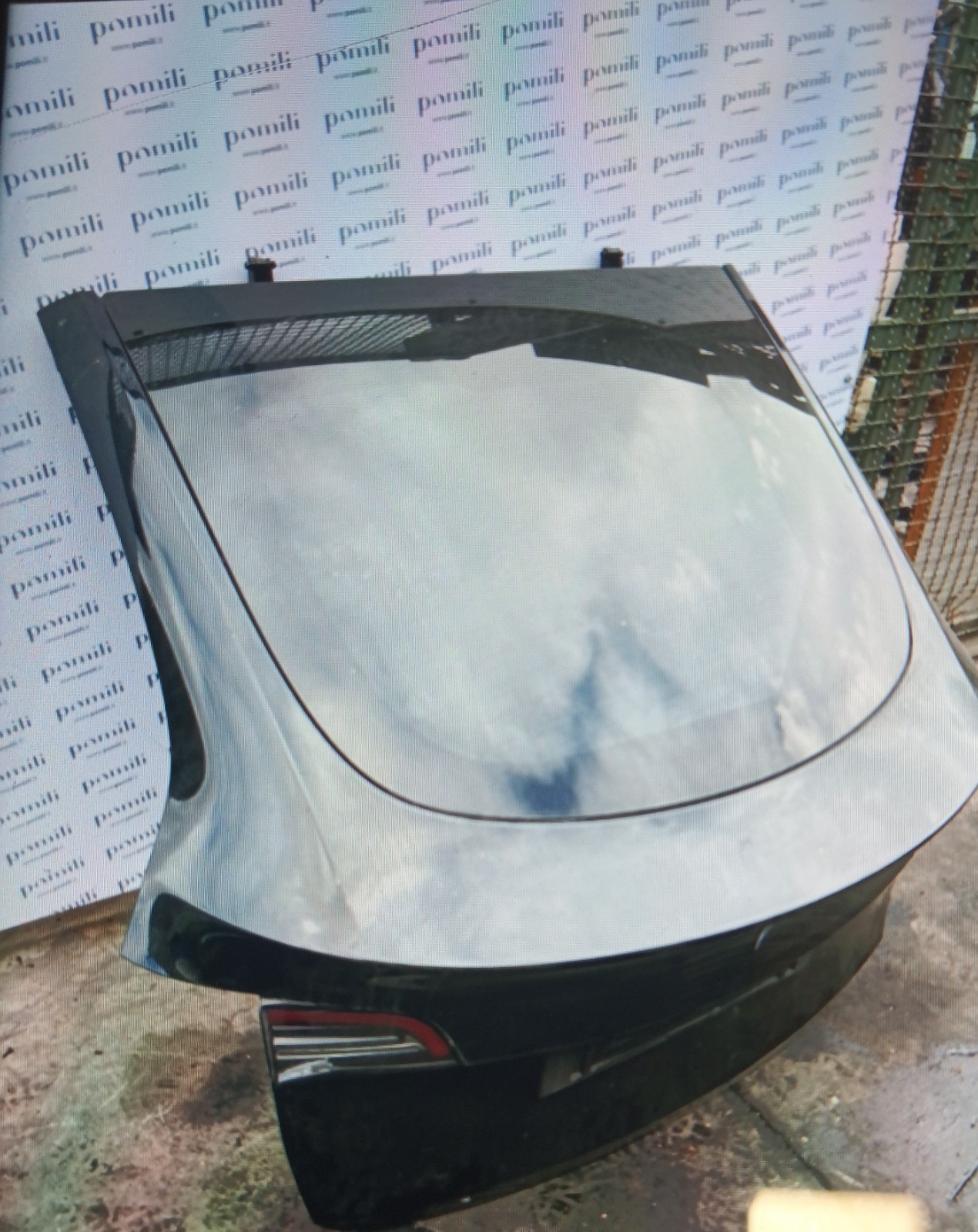 Pomili Lamierati esterni Portellone posteriore Tesla Model Y 1493410EOA usato