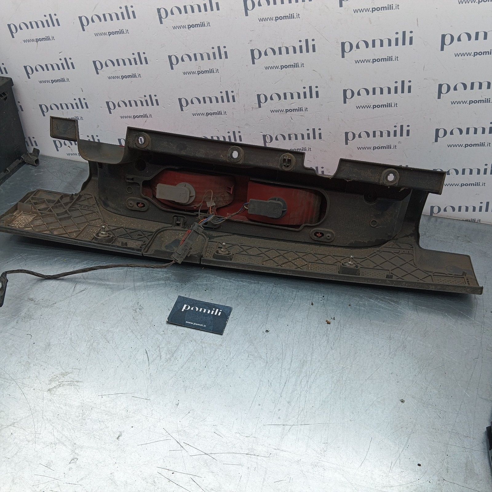 Pomili Fanaleria Trafic II fanale posteriore sinistro 93857722 usato
