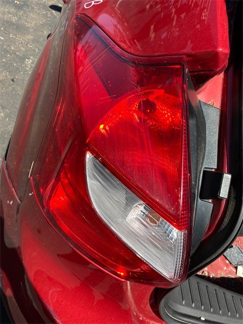 Pomili Fanaleria Ford Focus (CB8) (02/11>11/15<) fanale posteriore sinistro
