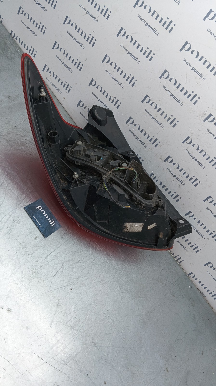 Pomili Fanaleria Ford Ka II fanale posteriore destro 1579394 usato