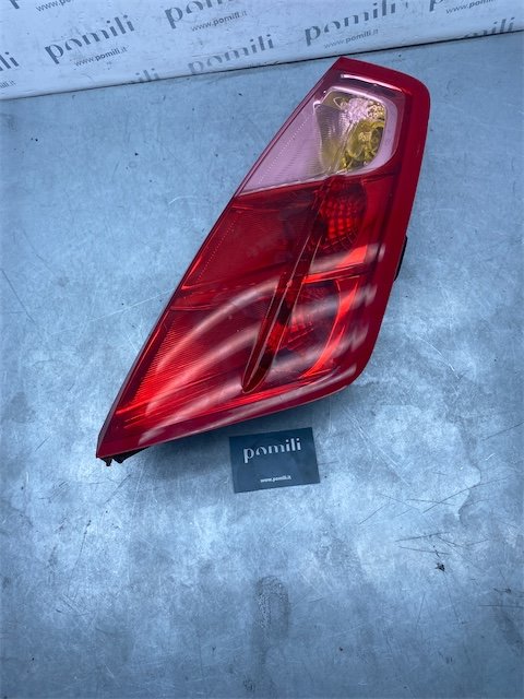 Pomili Fanaleria fanale posteriore Fiat Grande Punto destro