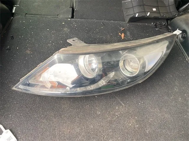 Pomili Fanaleria Proiettore DX KIA SPORTAGE 3a Serie (03/14>06/16<) destro