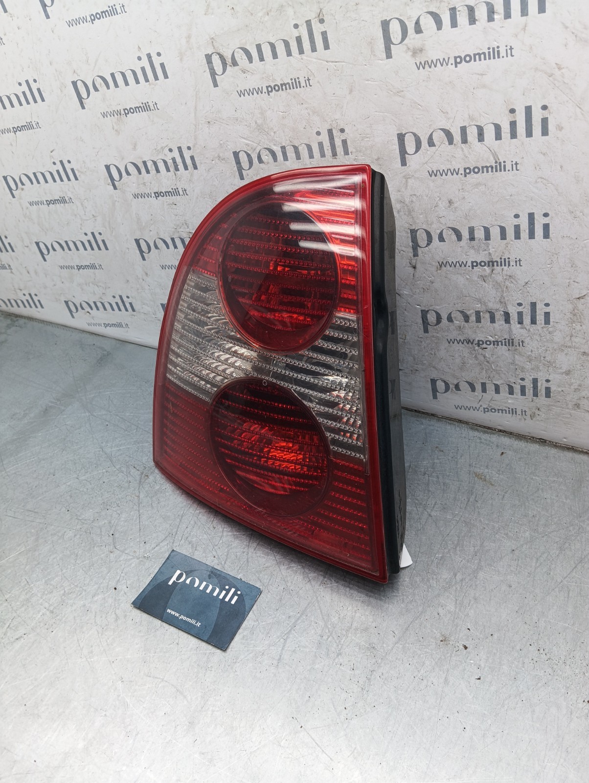 Pomili Fanaleria Fanale posteriore sinistro Volkswagen Passat B5 (2000-2005) 28409014 usato