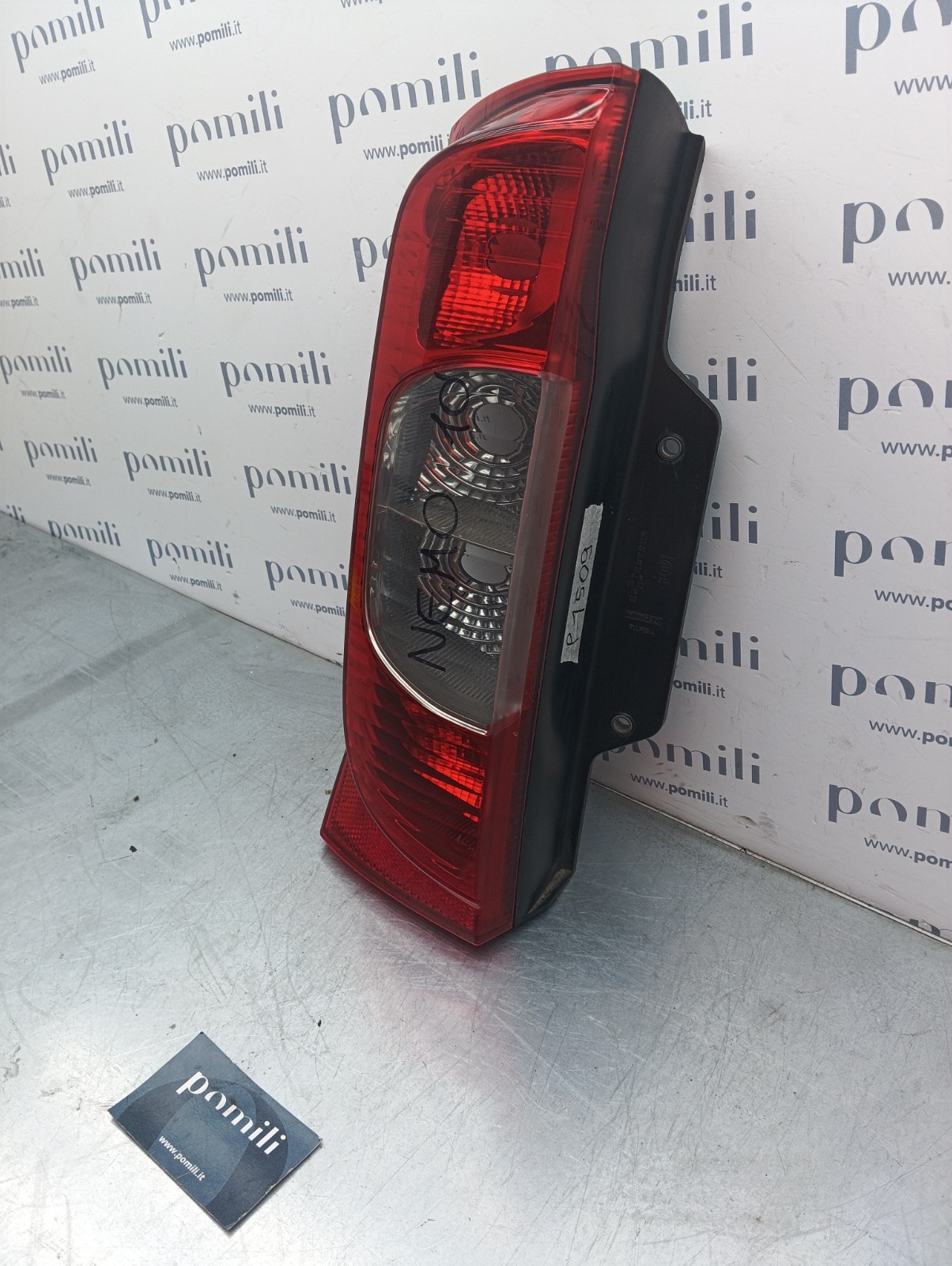 Pomili Fanaleria Citroen Nemo 1353206080 fanale posteriore sinistro usato