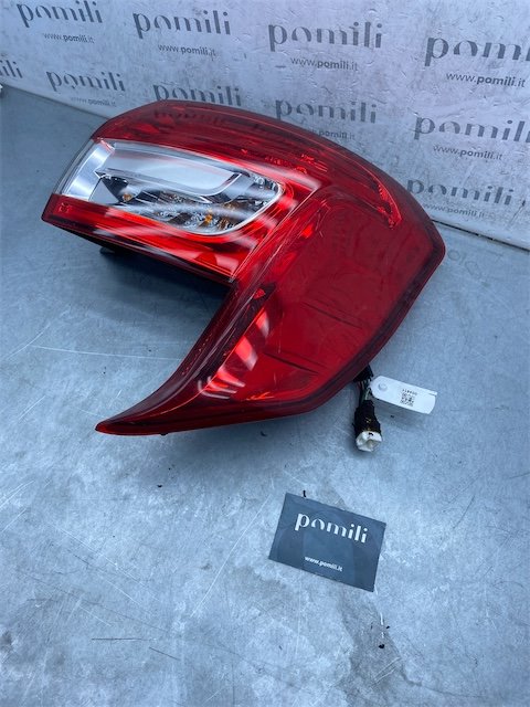 Pomili Fanaleria Citroen C4 Aircross fanale posteriore destro