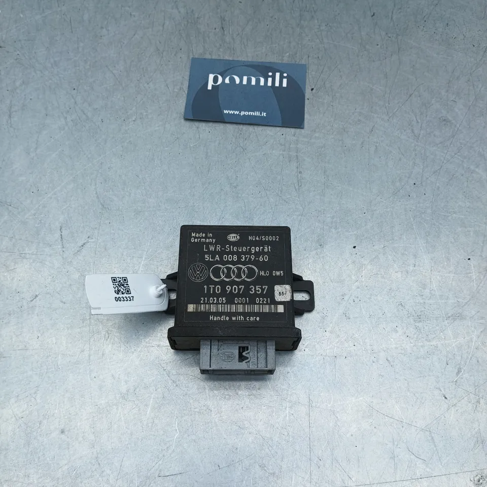 Pomili Fanaleria 1T0907357 centralina regolazione fari usata