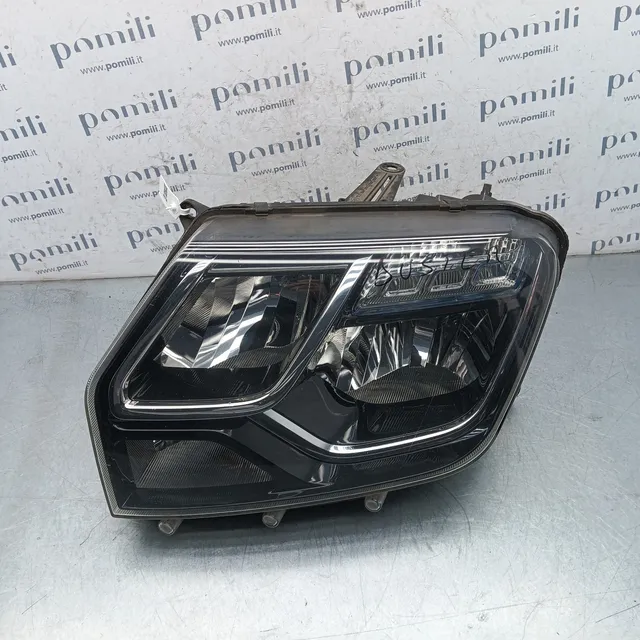 Pomili Fanaleria Dacia Duster II faro sinistro 260609367R usato