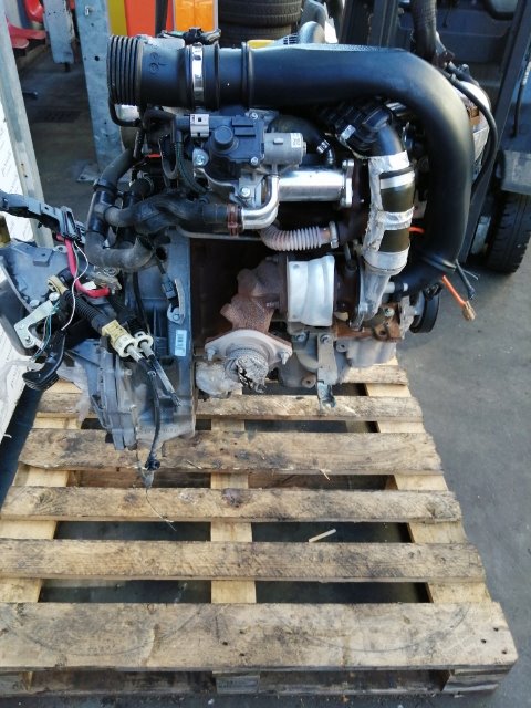 Pomili Motore e cambio con supporti Renault Clio 4a Serie motore semicompleto
