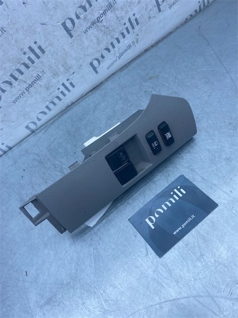 Pomili Rivestimenti interni e parti interne Alzacristallo elettrico anteriore sinistro Toyota Yaris 2005-2012