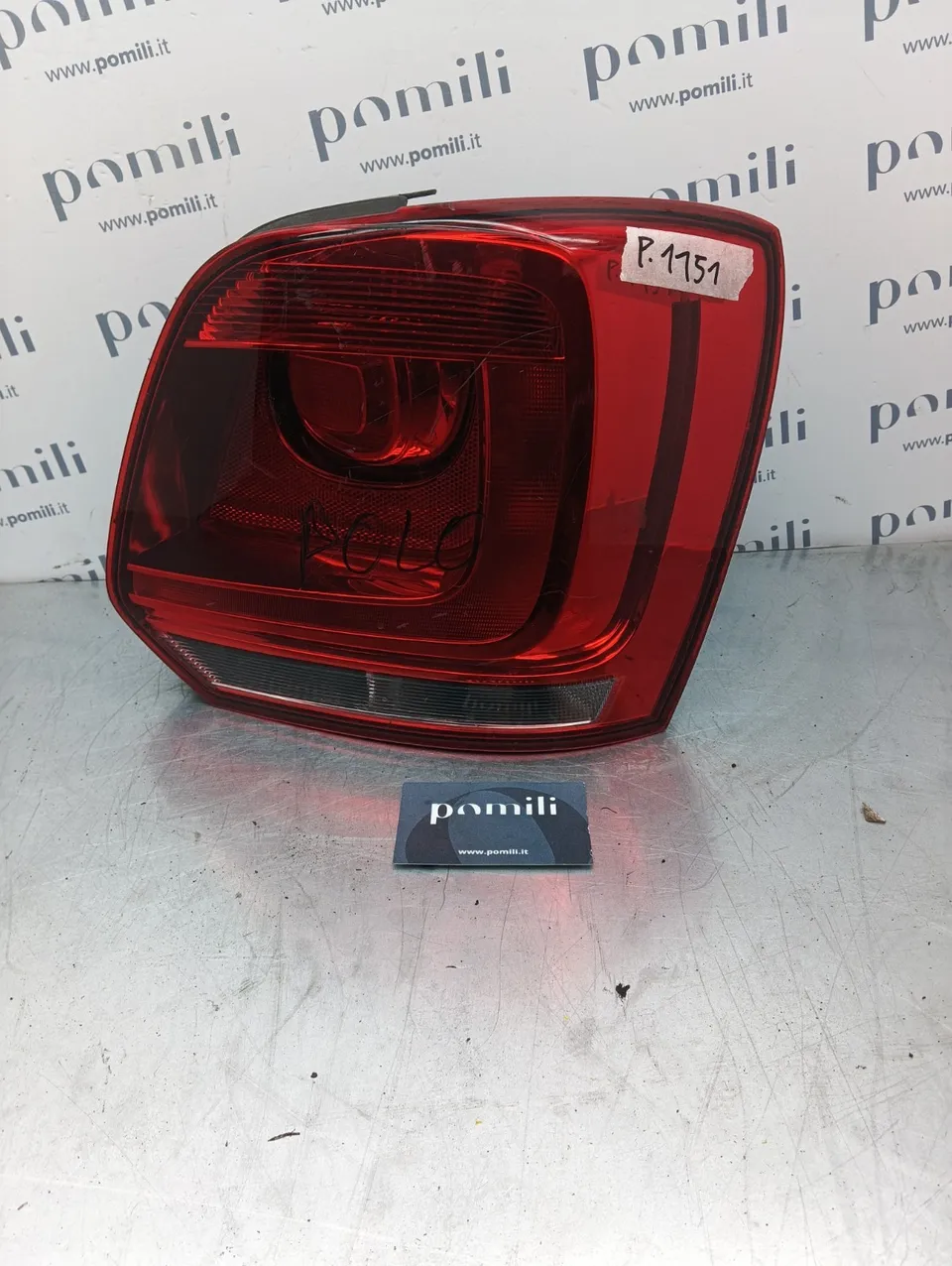 Pomili Fanaleria Fanale posteriore destro Volkswagen Polo 5 (2009-14) 6R0945258A usato