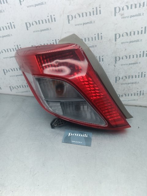 Pomili Fanaleria Fanale post. SX Toyota Yaris (09/11>02/15<)