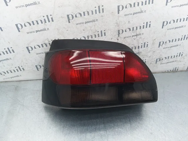 Pomili Fanaleria Renault Clio I fanale posteriore sinistro usato