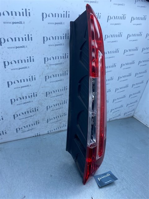 Pomili Fanaleria Ford C-Max CB3 fanale posteriore destro 2007-2011