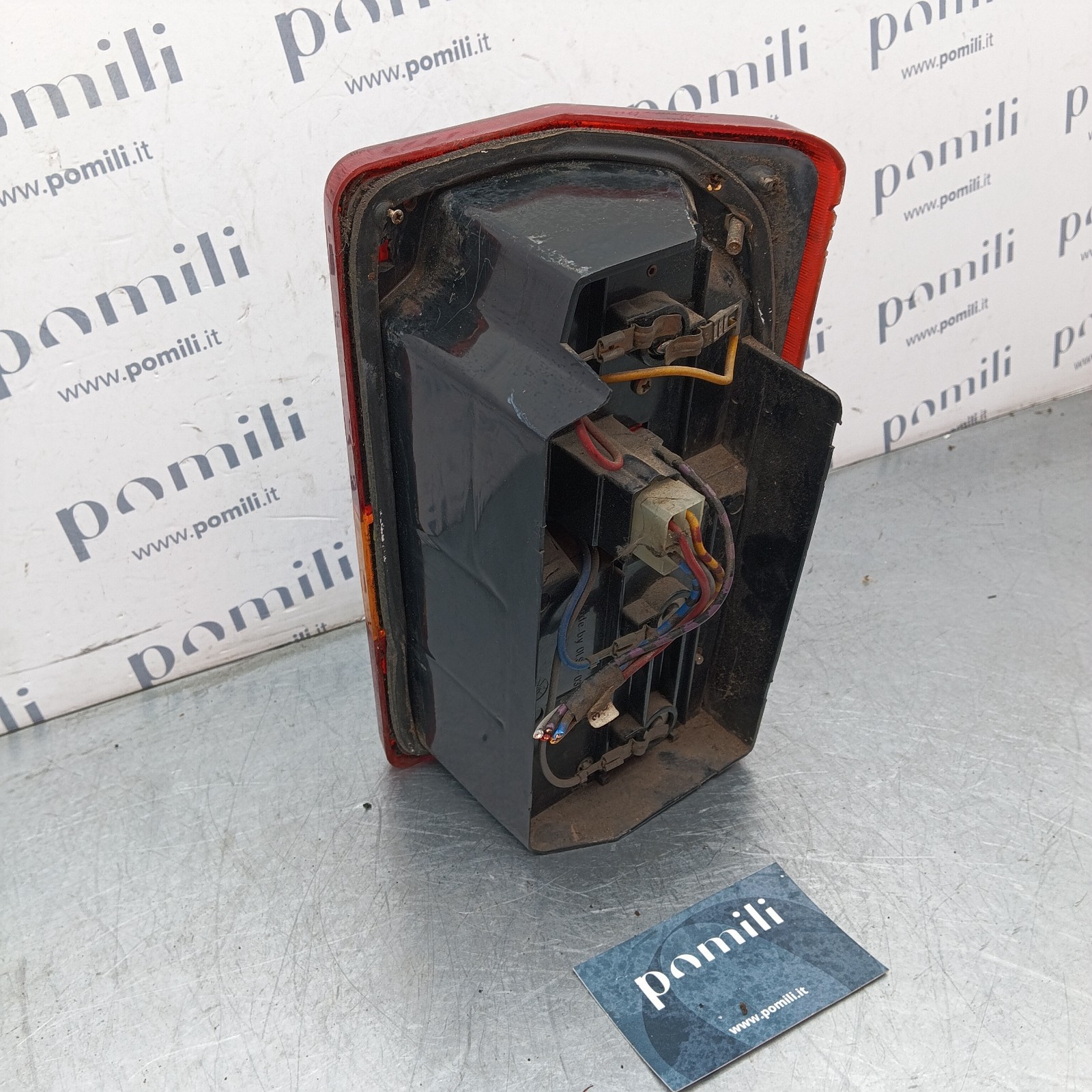 Pomili Fanaleria Citroen C25 2° serie fanale posteriore sinistro usato