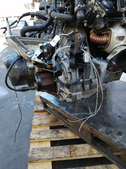 Pomili Cambio e trasmissioni Cambio compl. Renault Kangoo Furgone 04/13- usato