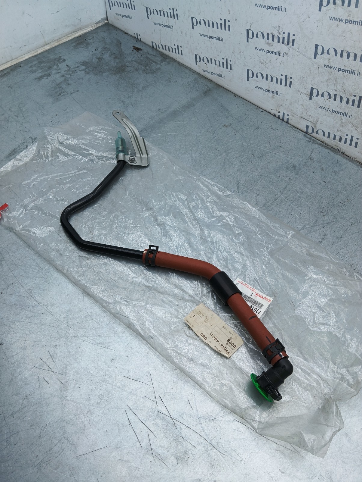 Pomili Alimentazione e scarico Toyota RAV4 (2012-2019) 77014-48011 tubo sfiato serbatoio