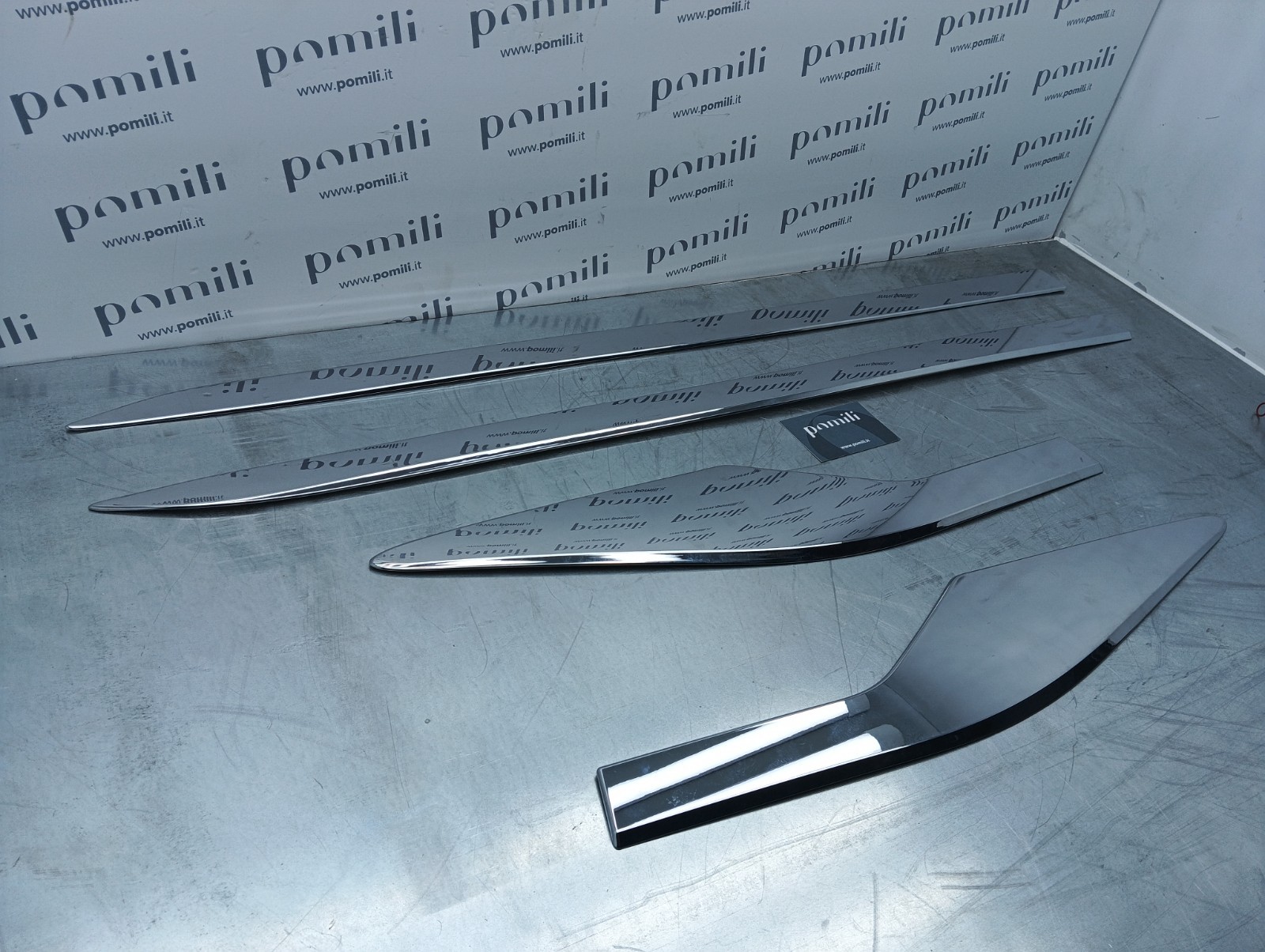 Pomili Lamierati esterni modanature laterali Toyota C-HR PW156-10000-01 kit 4 pezzi