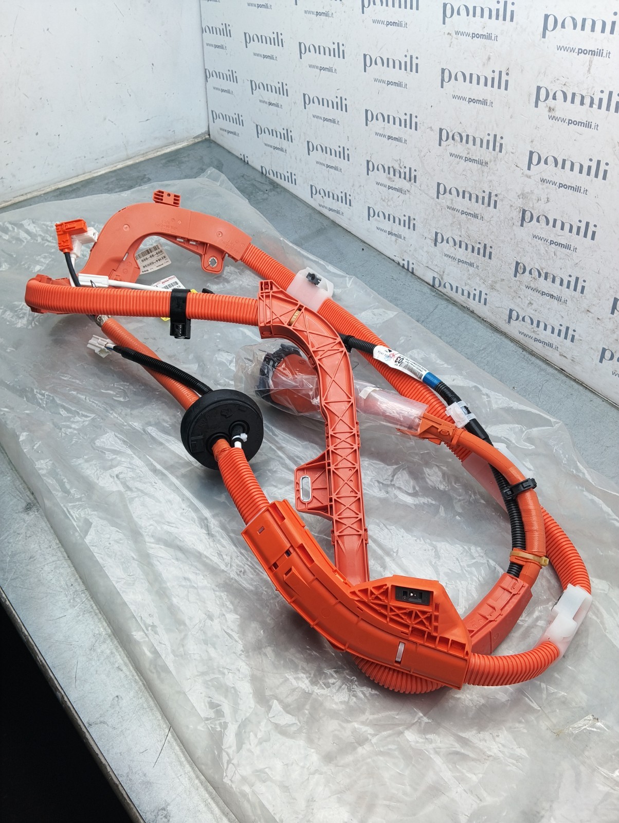 Pomili Rivestimenti interni e parti interne cablaggio telaio Auris Corolla 82164-02030 usato