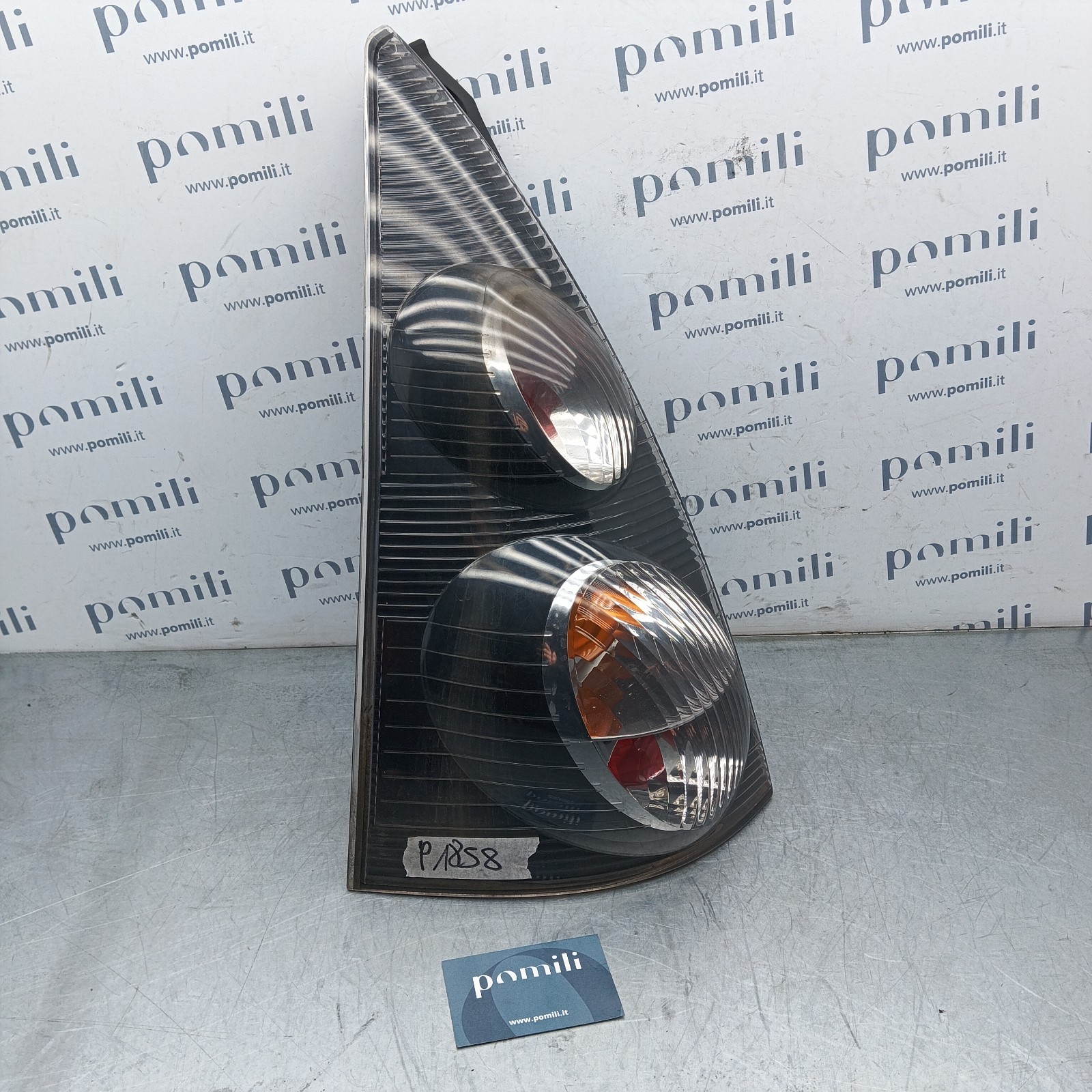 Pomili Fanaleria Citroen C1 Peugeot 107 fanale posteriore sinistro usato