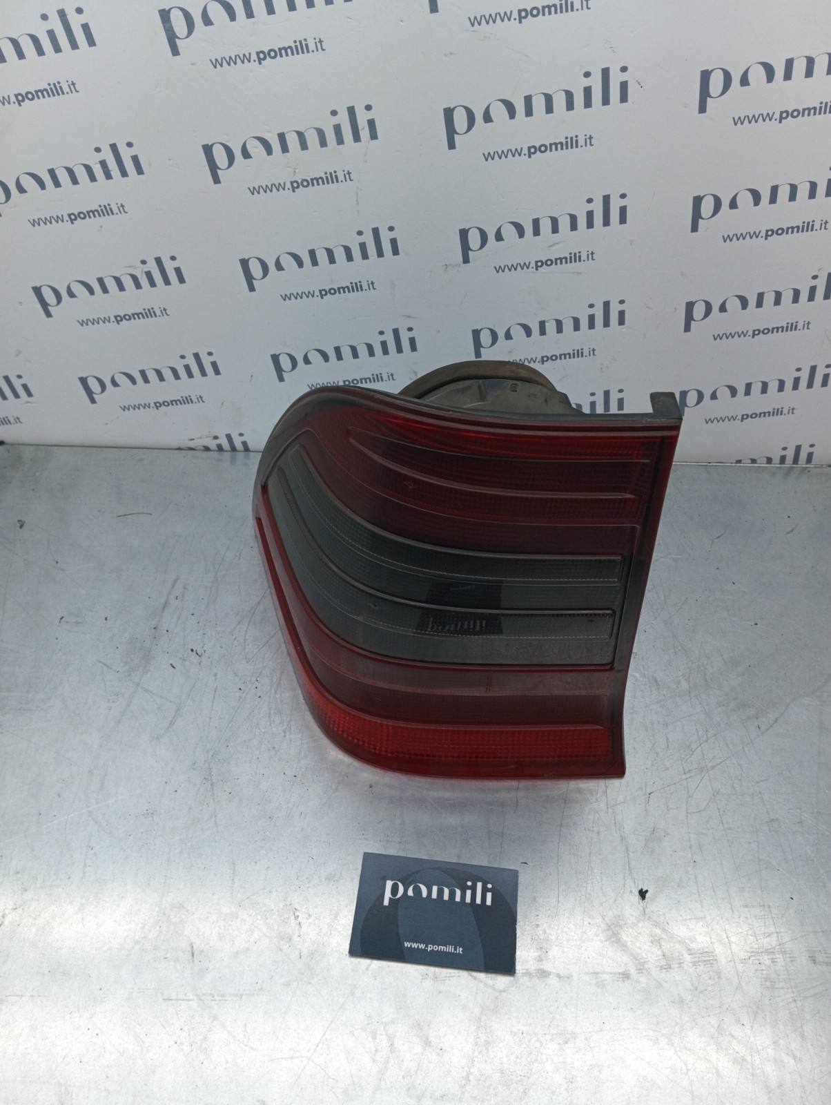 Pomili Fanaleria Fanale posteriore Mercedes Classe C 180 W202 2028203964 sinistro usato