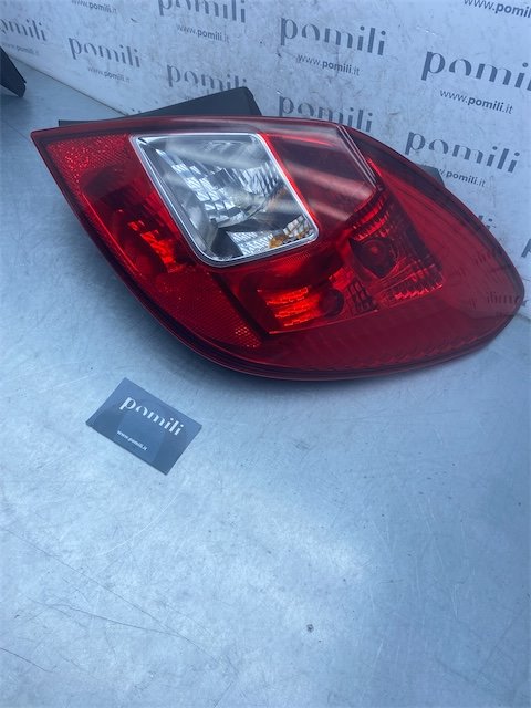 Pomili Fanaleria fanale posteriore Opel Corsa S07 destro