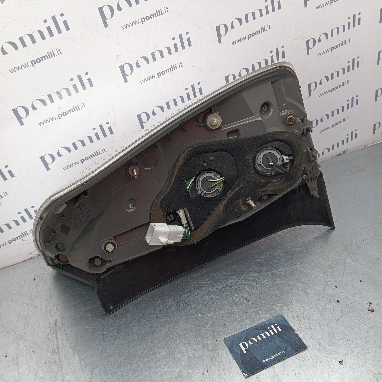 Pomili Fanaleria Fanale posteriore sinistro Toyota Prius (2009-2015) 81561‑47130 usato