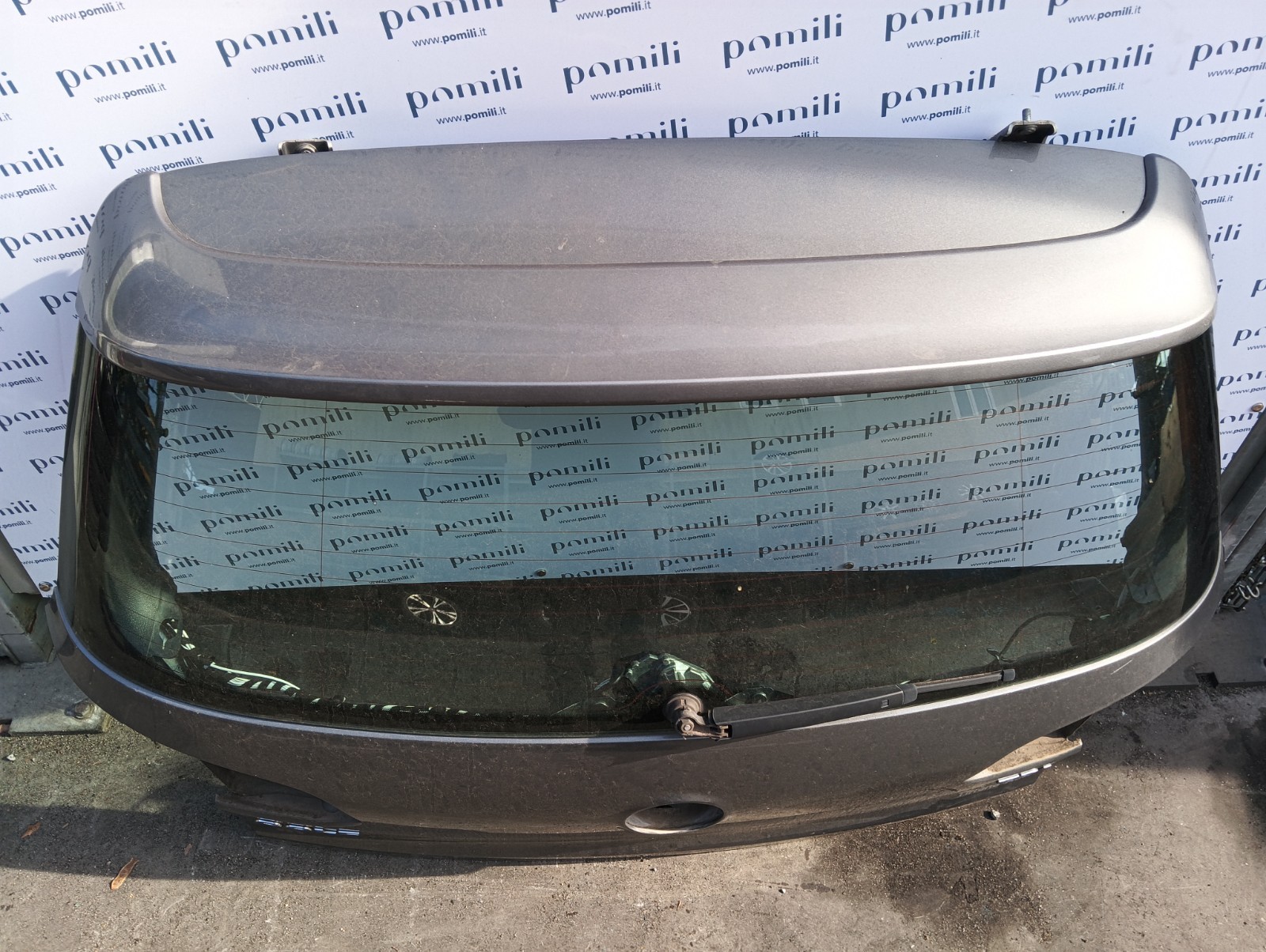 Pomili Lamierati esterni Golf VI portellone posteriore 5K6827025J usato