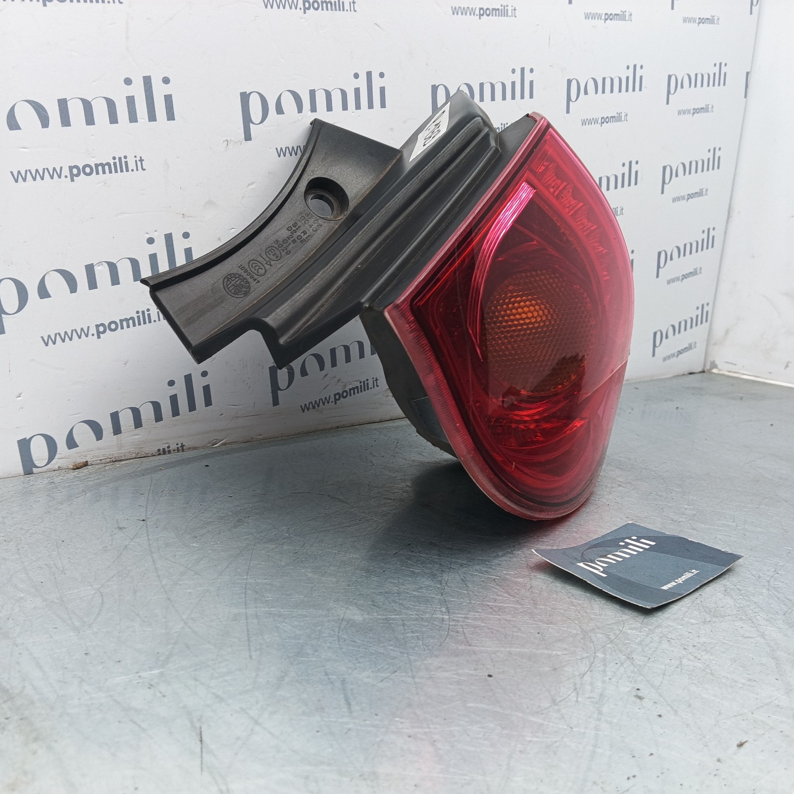 Pomili Fanaleria Fanale posteriore Alfa Romeo Giulietta destro 50513612 usato
