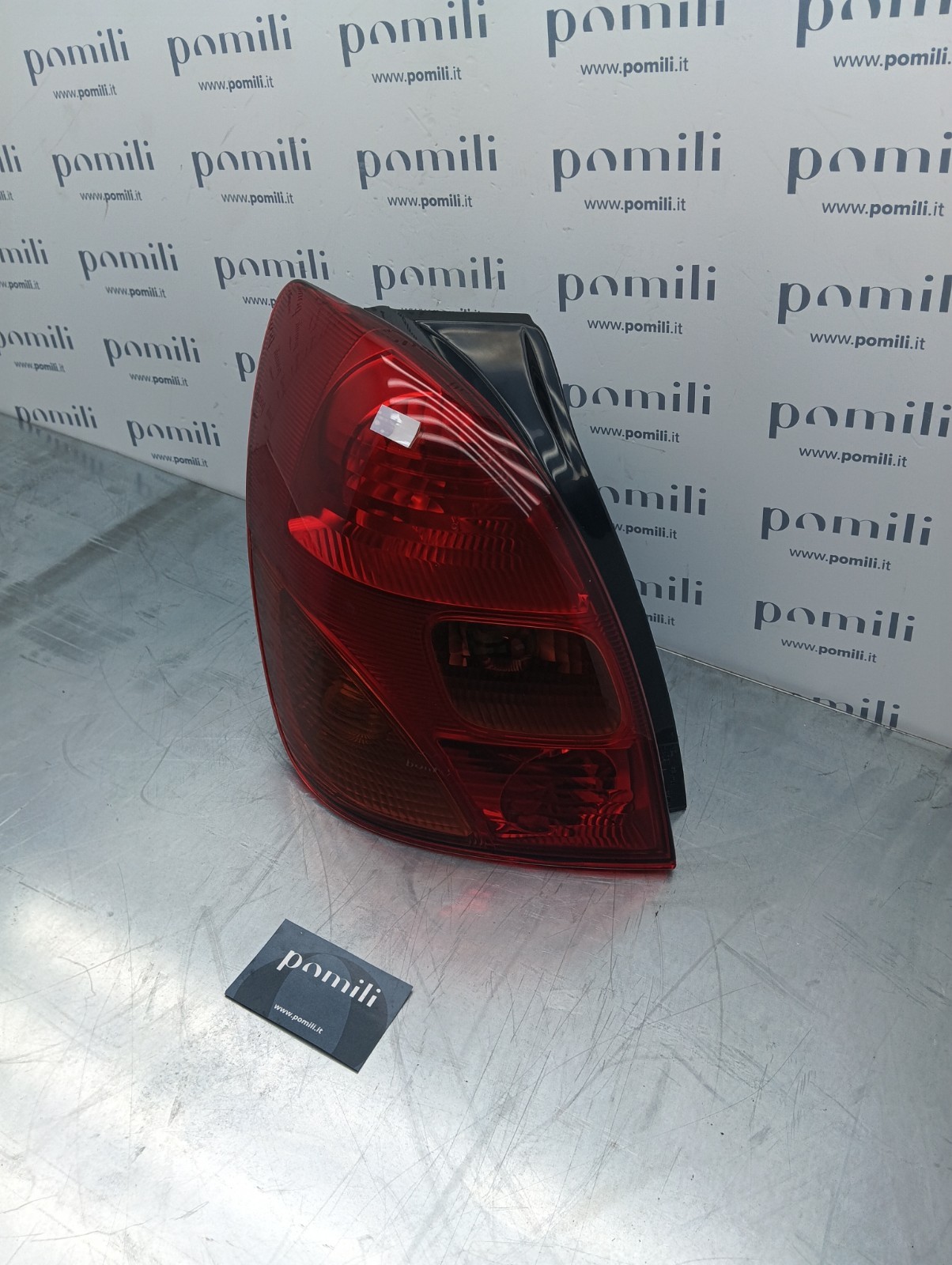 Pomili Fanaleria Fanale posteriore sinistro Toyota Corolla Verso 2001-04 81561-13540 nuovo