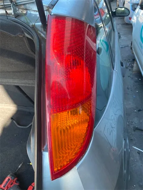 Pomili Fanaleria fanale posteriore destro Ford Focus CAK