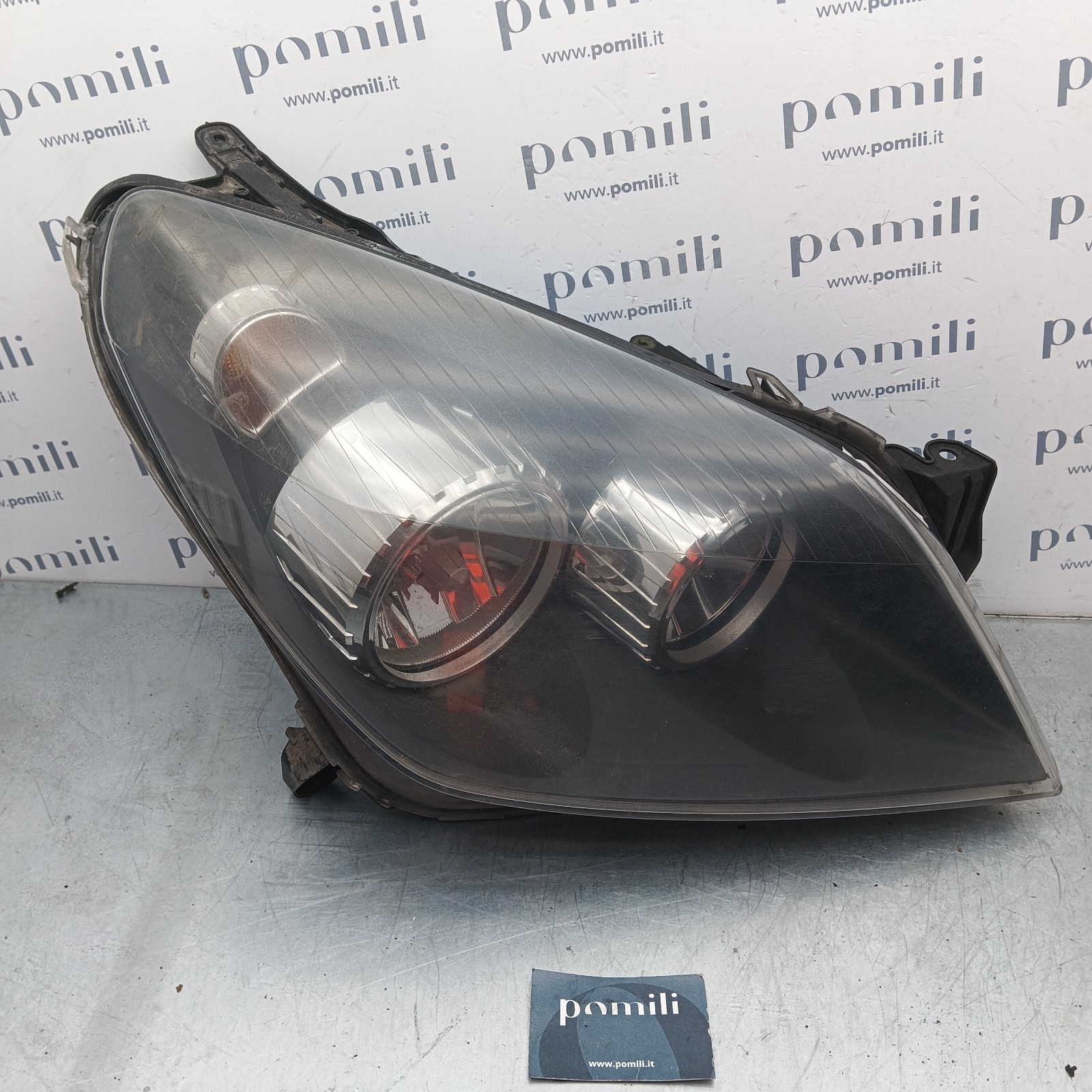 Pomili Fanaleria Faro anteriore Opel Astra H 27092200 destro usato