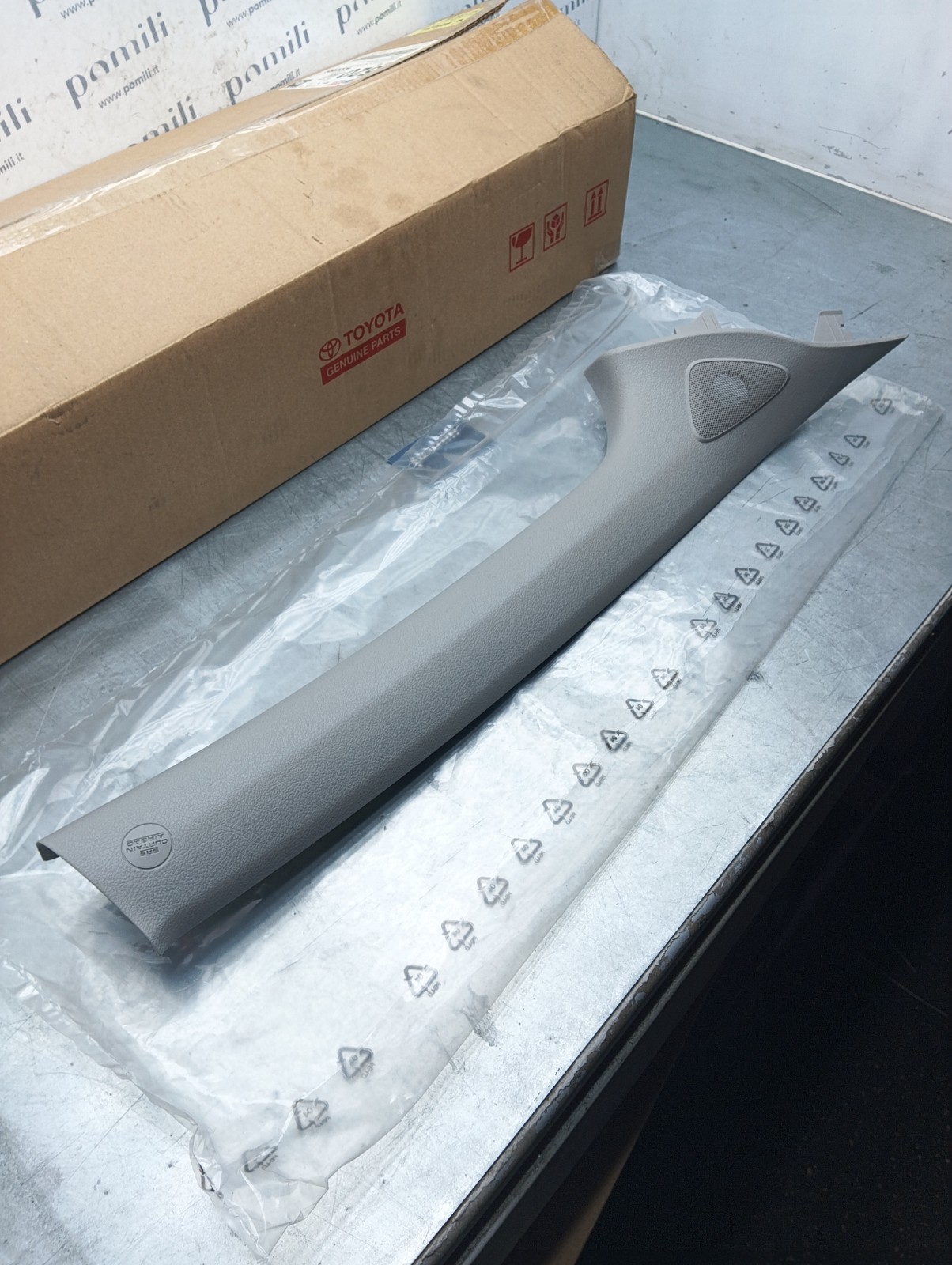 Pomili Rivestimenti interni Toyota Yaris III rivestimento montante A sinistro