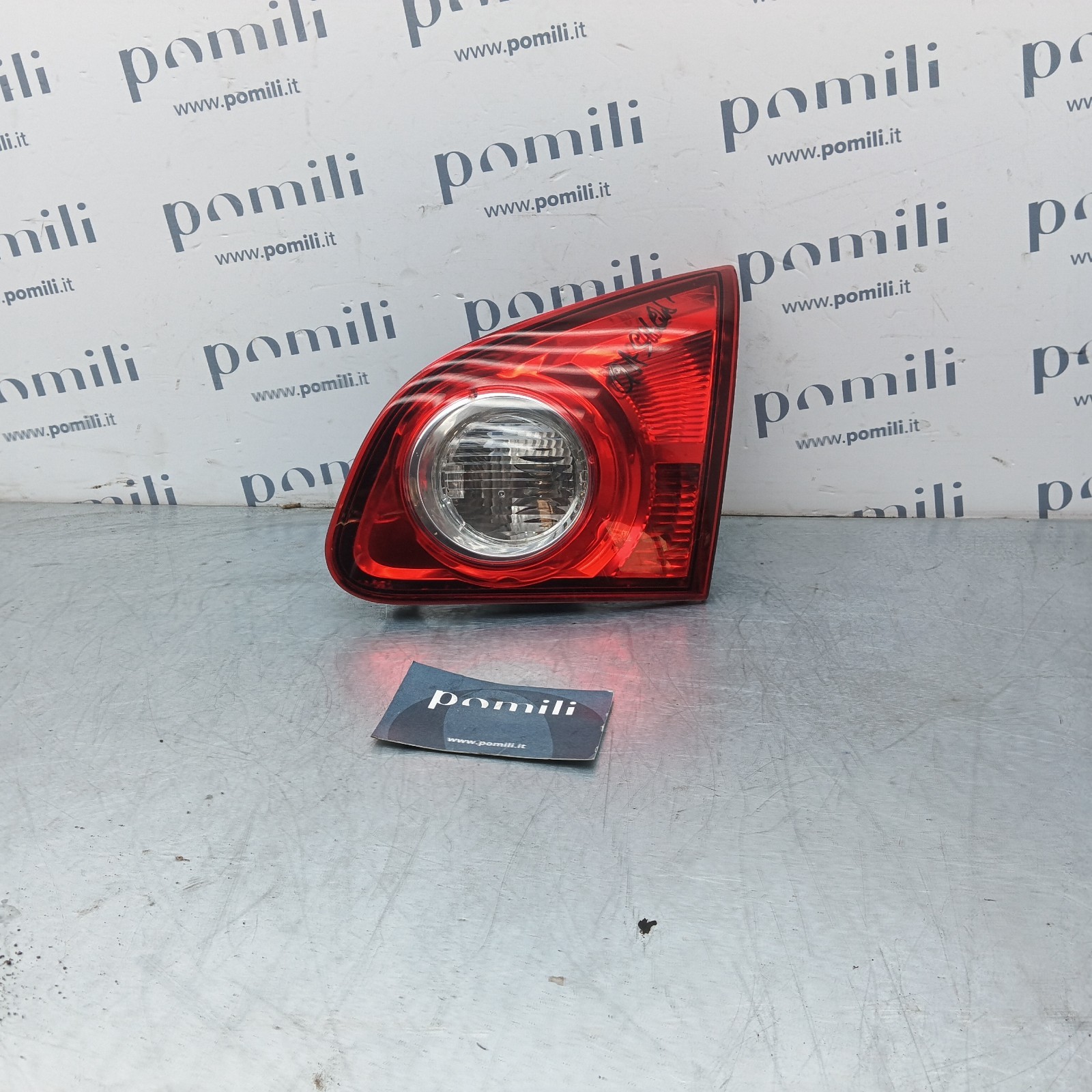 Pomili Fanaleria Fanale posteriore portellone Nissan Qashqai sinistro 89071064 usato
