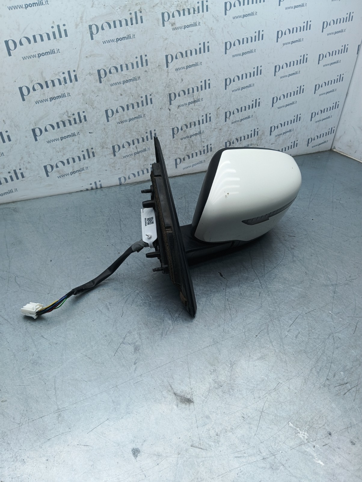 Pomili Cristalli Nissan Qashqai J11 specchietto retrovisore sinistro 9 PIN 20805001 usato