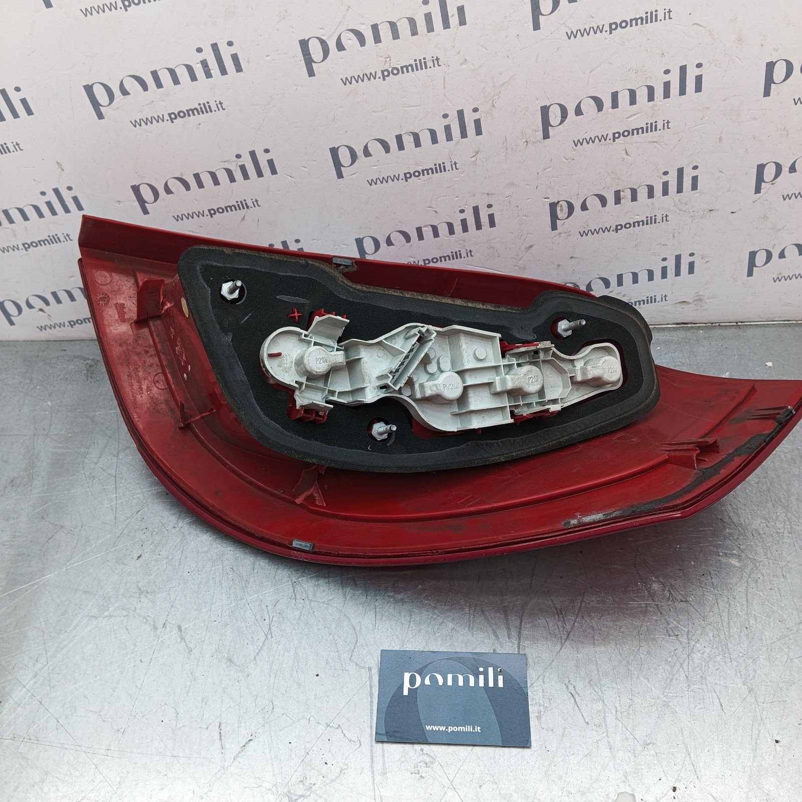 Pomili Fanaleria Fanale posteriore sinistro Mercedes-Benz Classe A W169 (2004-2012) 89075861 usato
