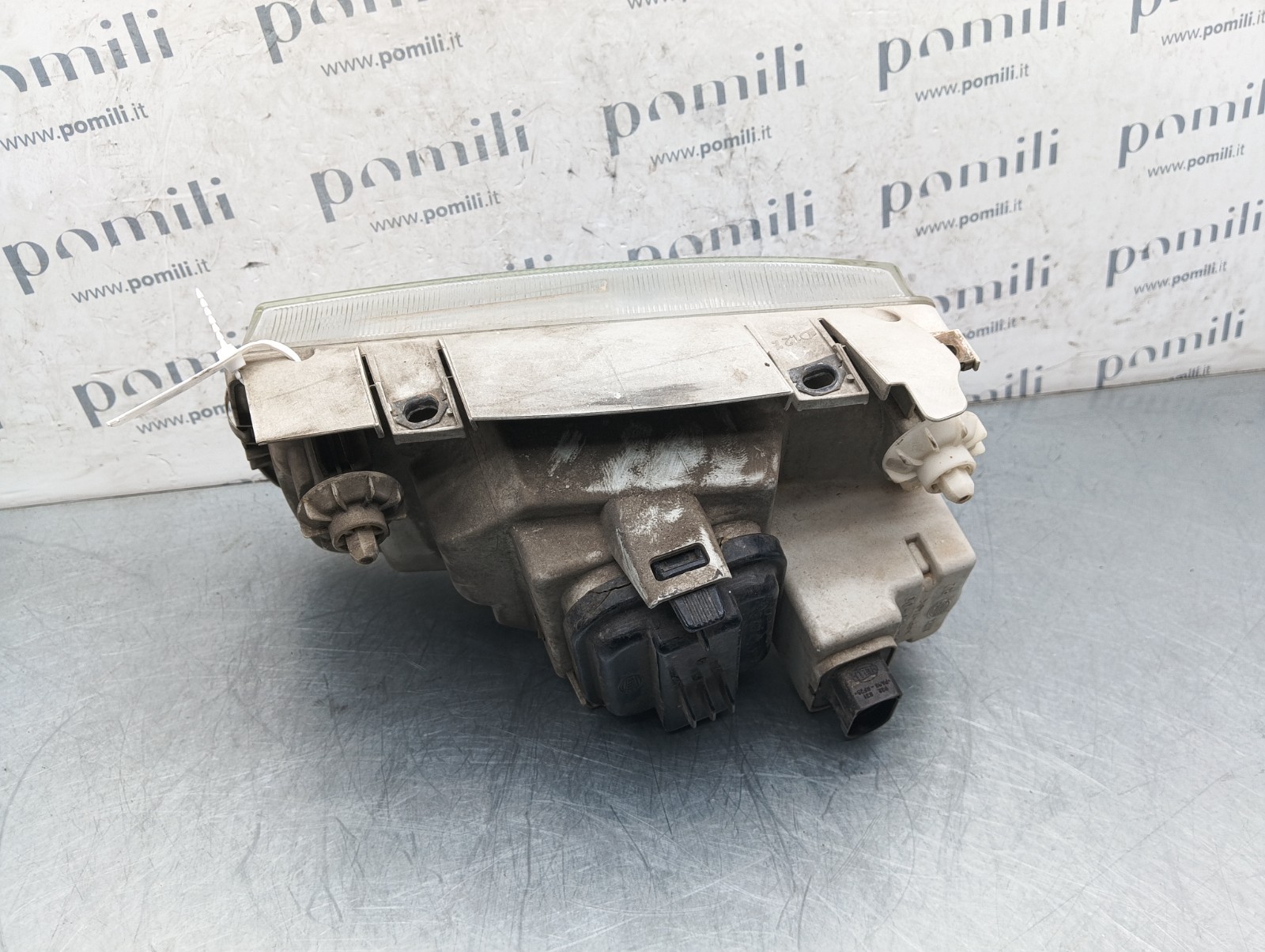 Pomili Fanaleria Faro anteriore destro Volkswagen Polo III (1994-1999) 962496-00 usato