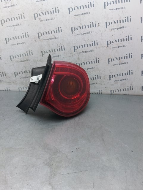Pomili Fanaleria ALFA ROMEO GIULIETTA (X7) fanale posteriore destro