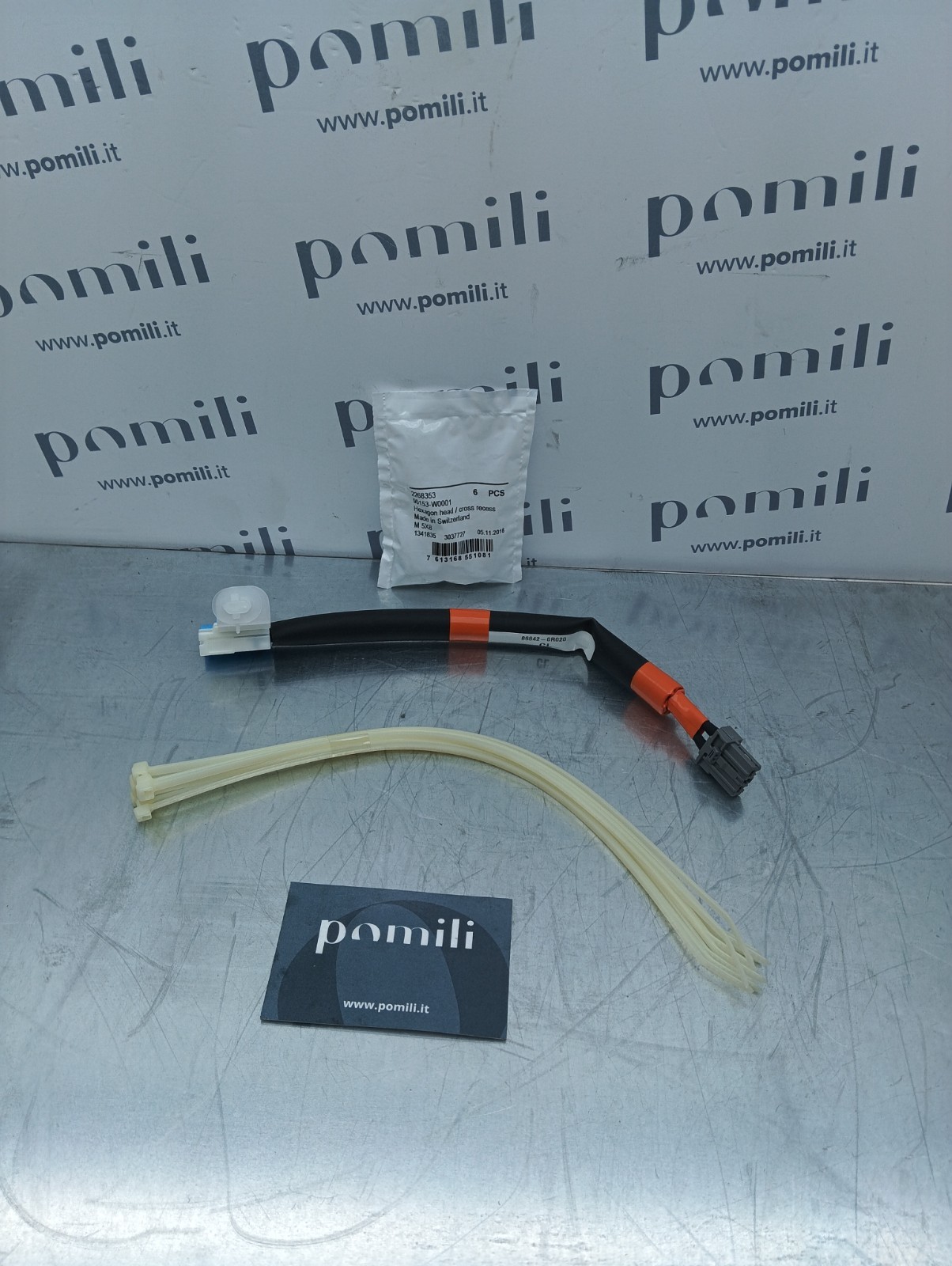 Pomili Motorini avviamento, alternatori, ECU e cavi Cavi navigatore RAV4 PW652-42001 nuovi