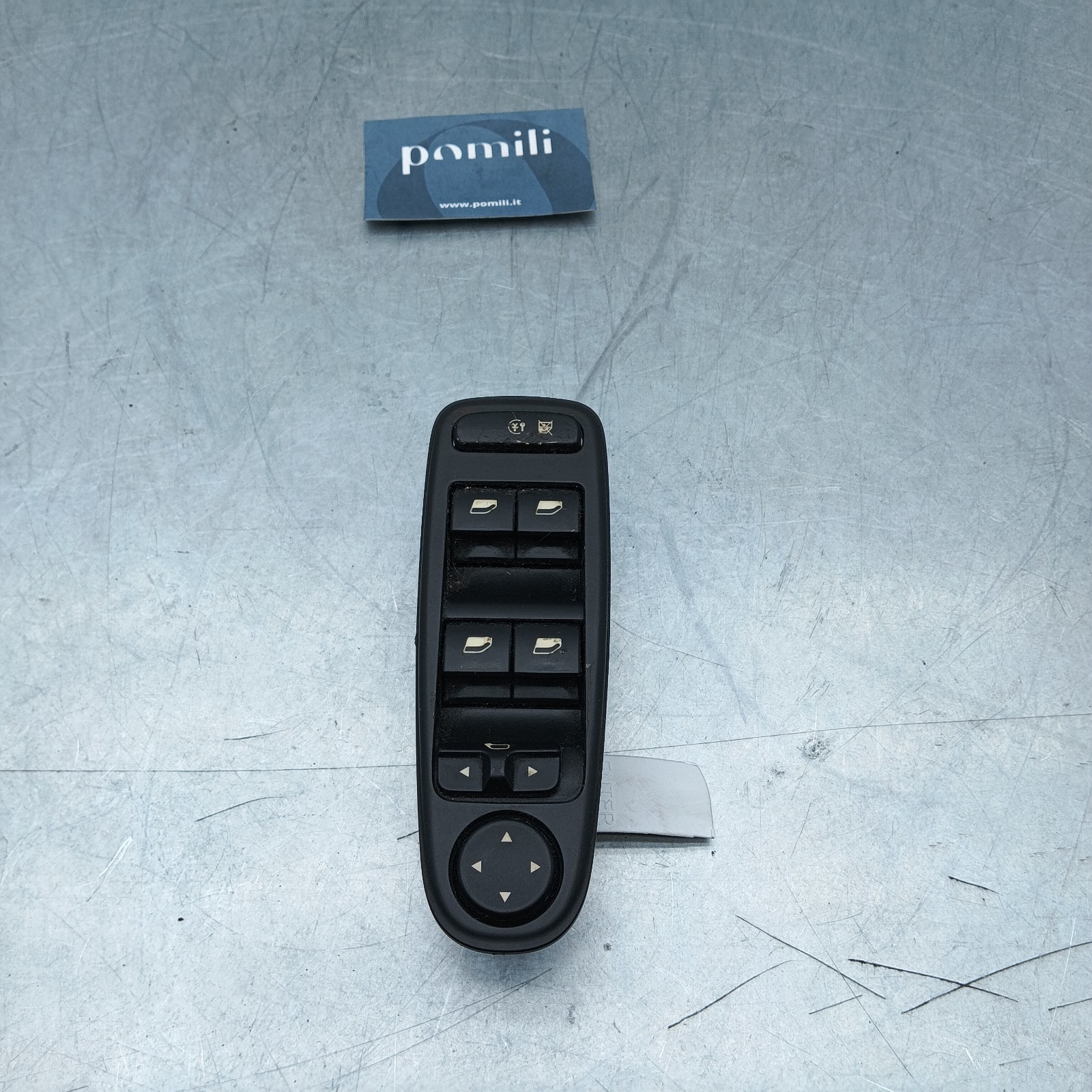 Pomili Rivestimenti interni Citroen C4 Picasso 96639382ZD pulsantiera alzacristalli usata
